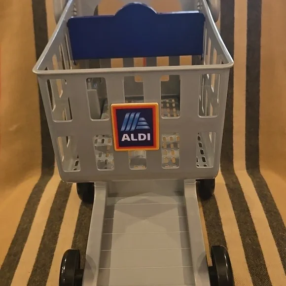 Jakks AldiPlastic  Kids Coin Slot Shopping Cart - Picture 3 of 5